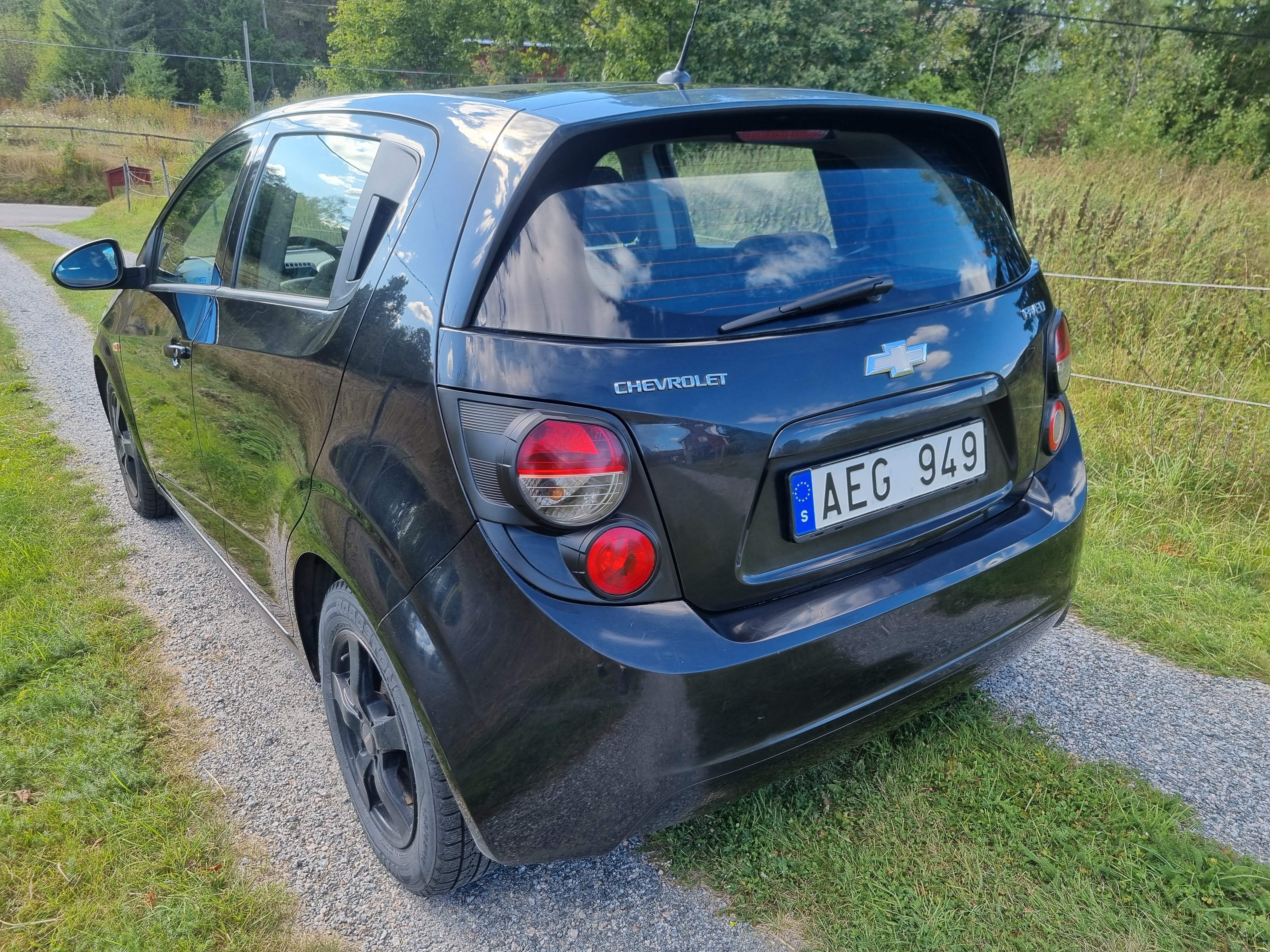 Chevrolet Aveo 1.2 Manuell 2013, bild 2/7