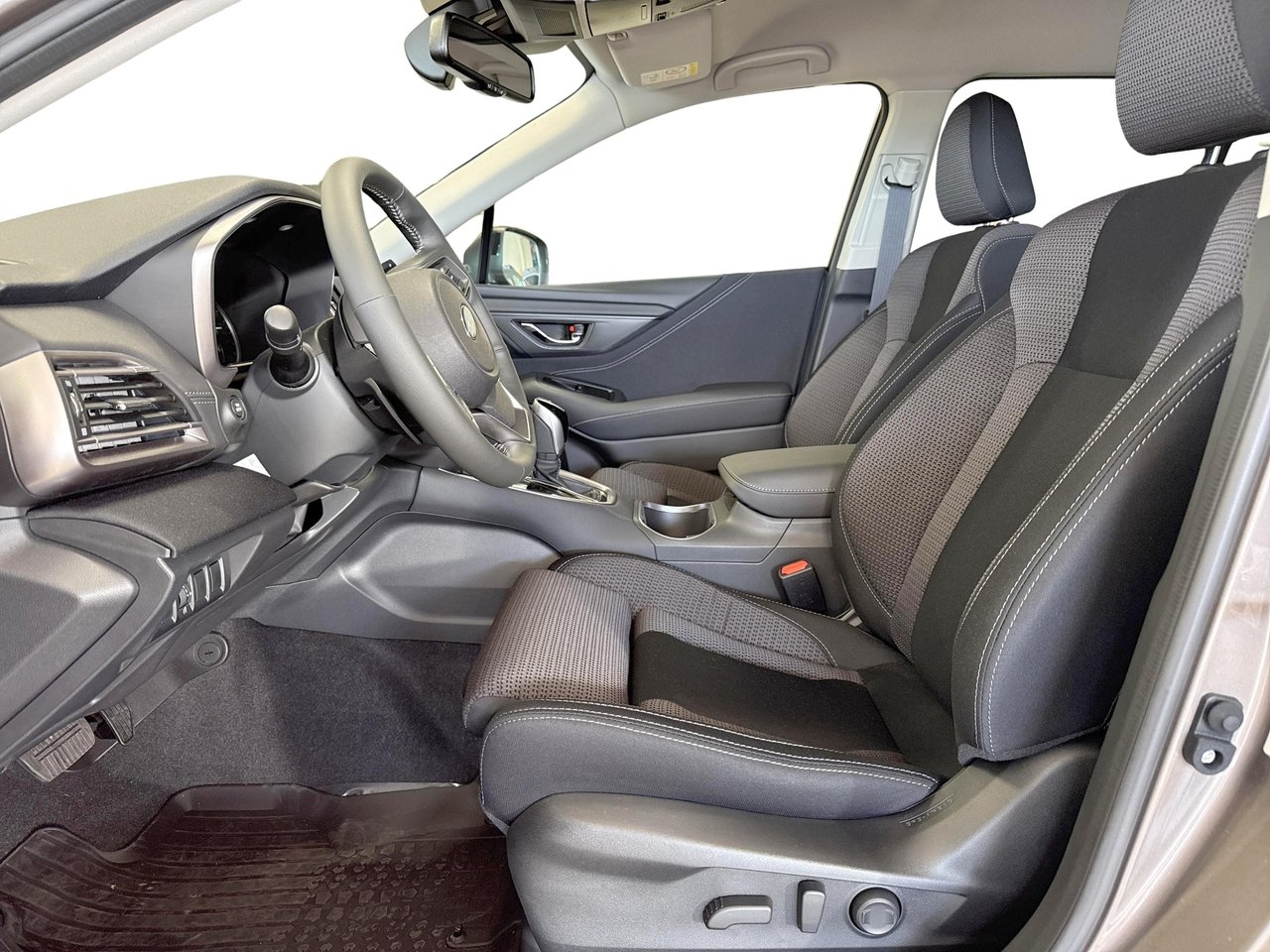 Subaru Outback 2025, bild 2/14
