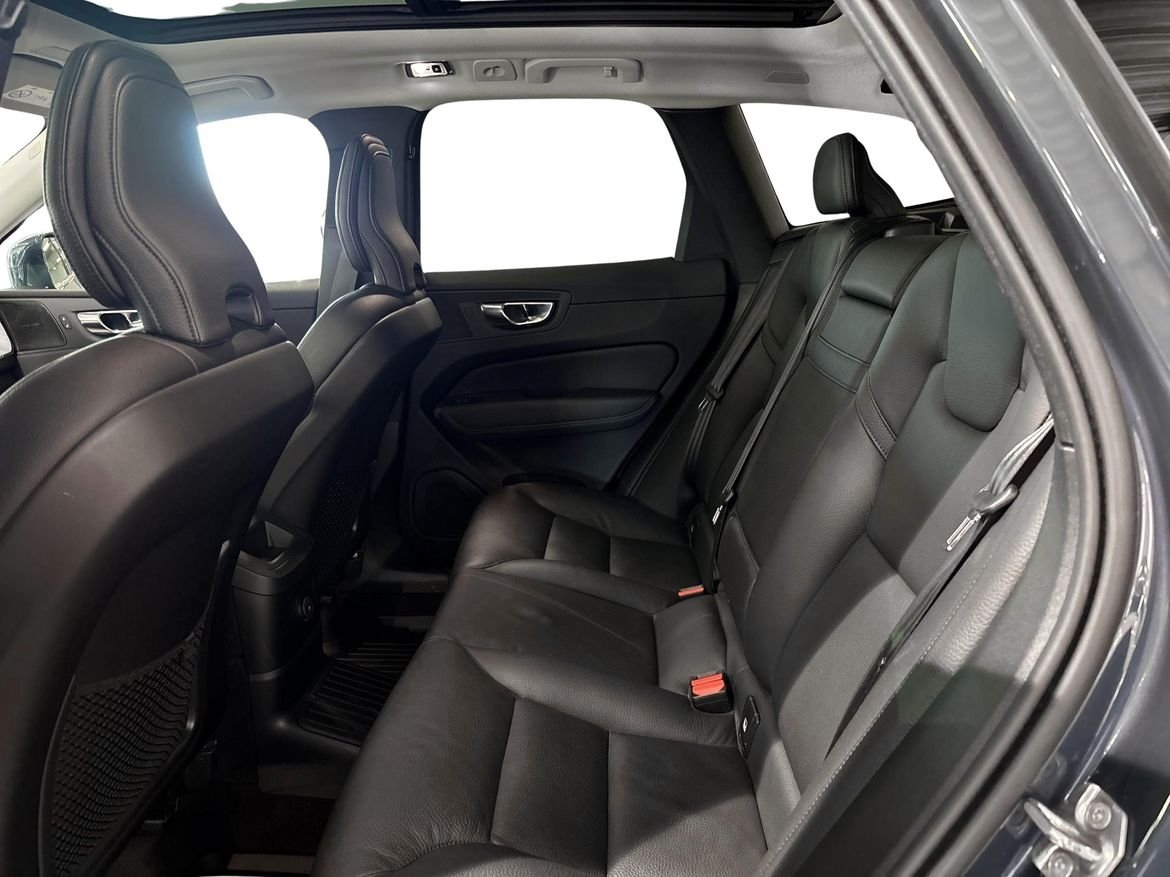 Volvo XC60 2021, bild 7/19