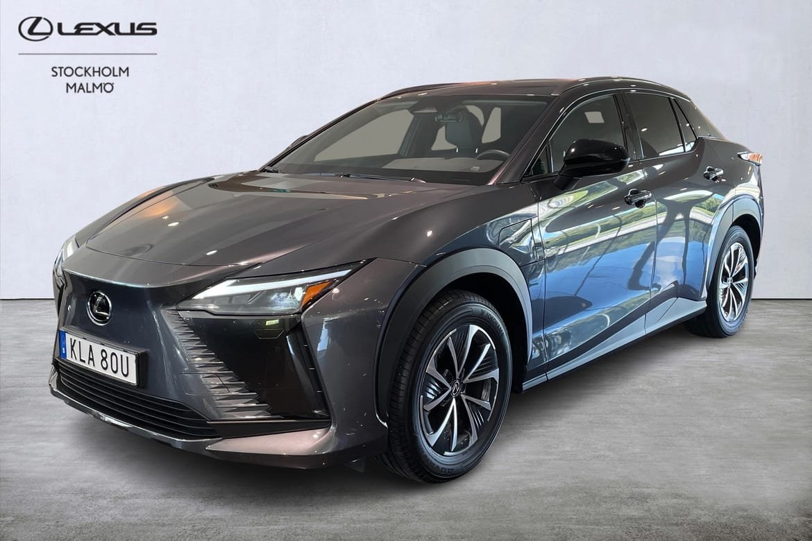 Lexus RZ