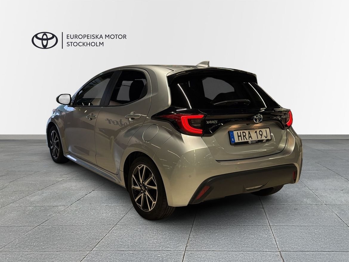 Toyota Yaris 2023, bild 2/13