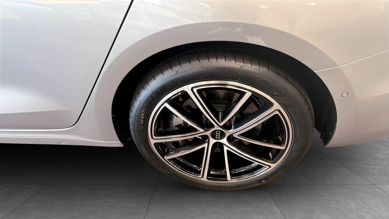 Audi A5 Avant E-HYBRID QUATTRO 299Hk 2026, bild 6/16
