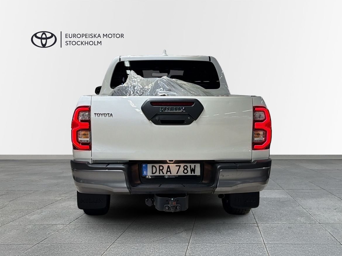 Toyota HiLux 2024, bild 4/15