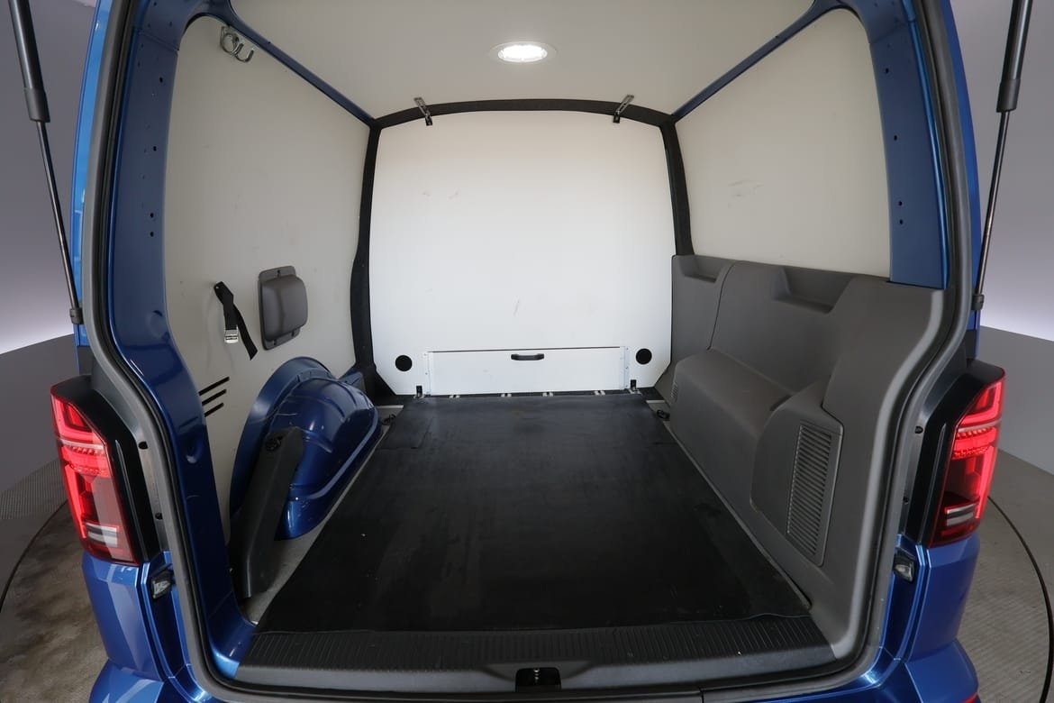 Volkswagen Transporter 2020, bild 7/10
