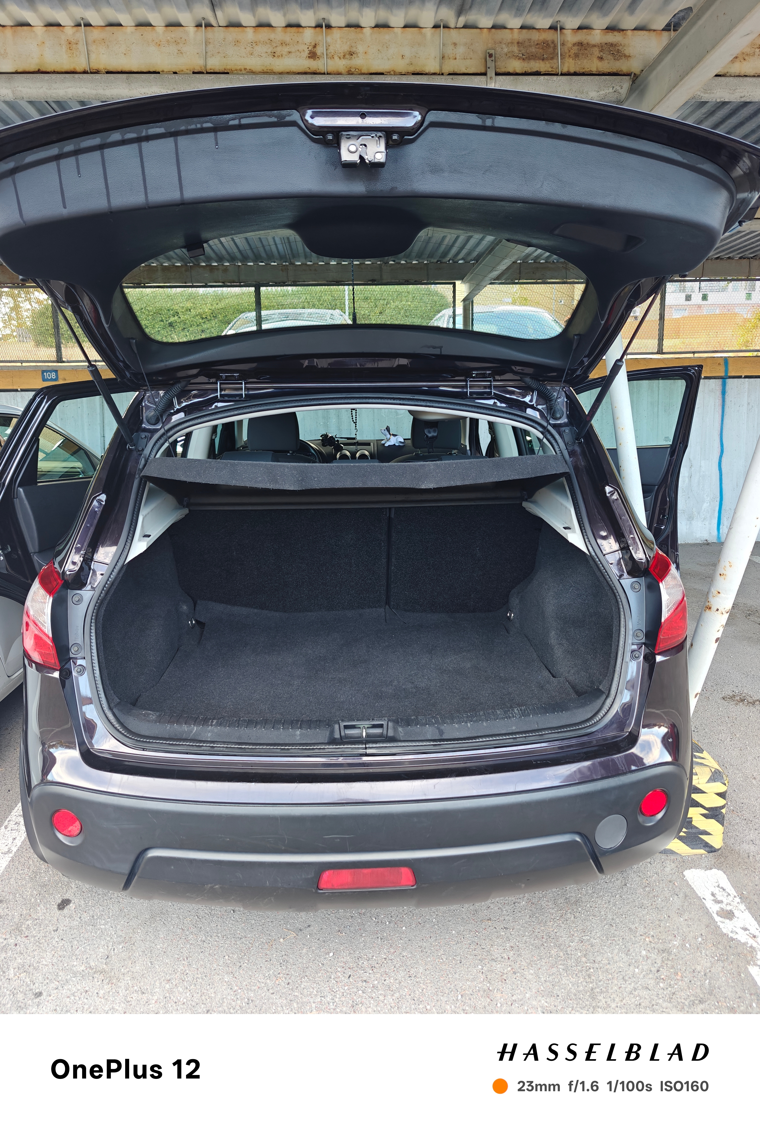 Nissan Qashqai 1.6 CVT 2013, bild 4/24