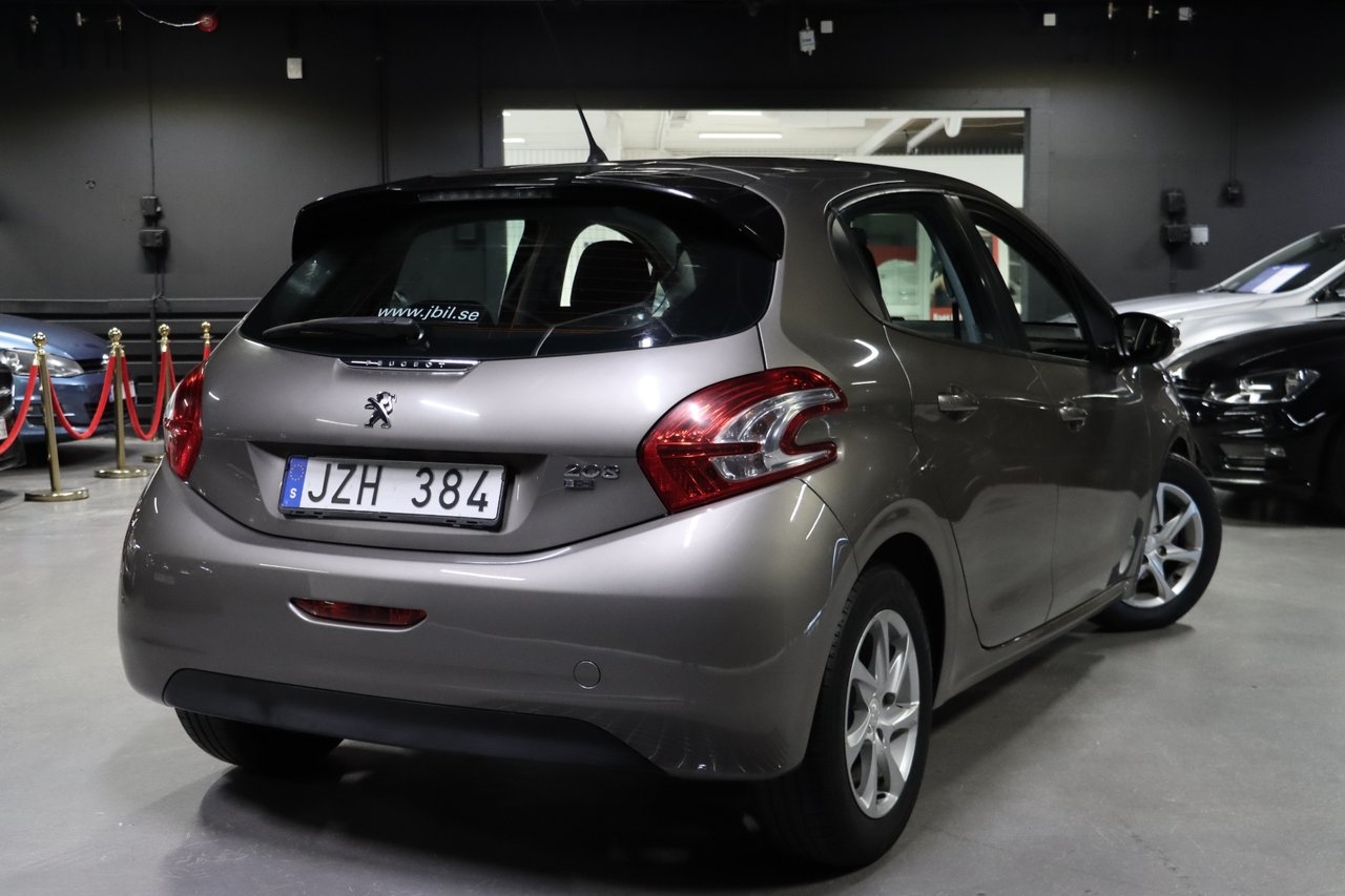Peugeot 208 2012, bild 5/10