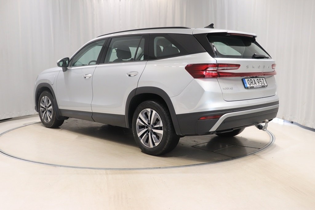 Skoda Kodiaq 2025, photo 6/10