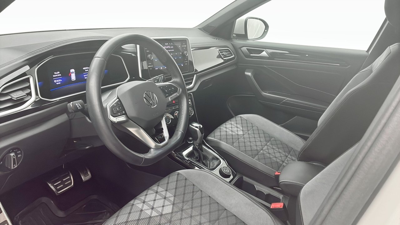 Volkswagen T-Roc 2024, photo 7/10