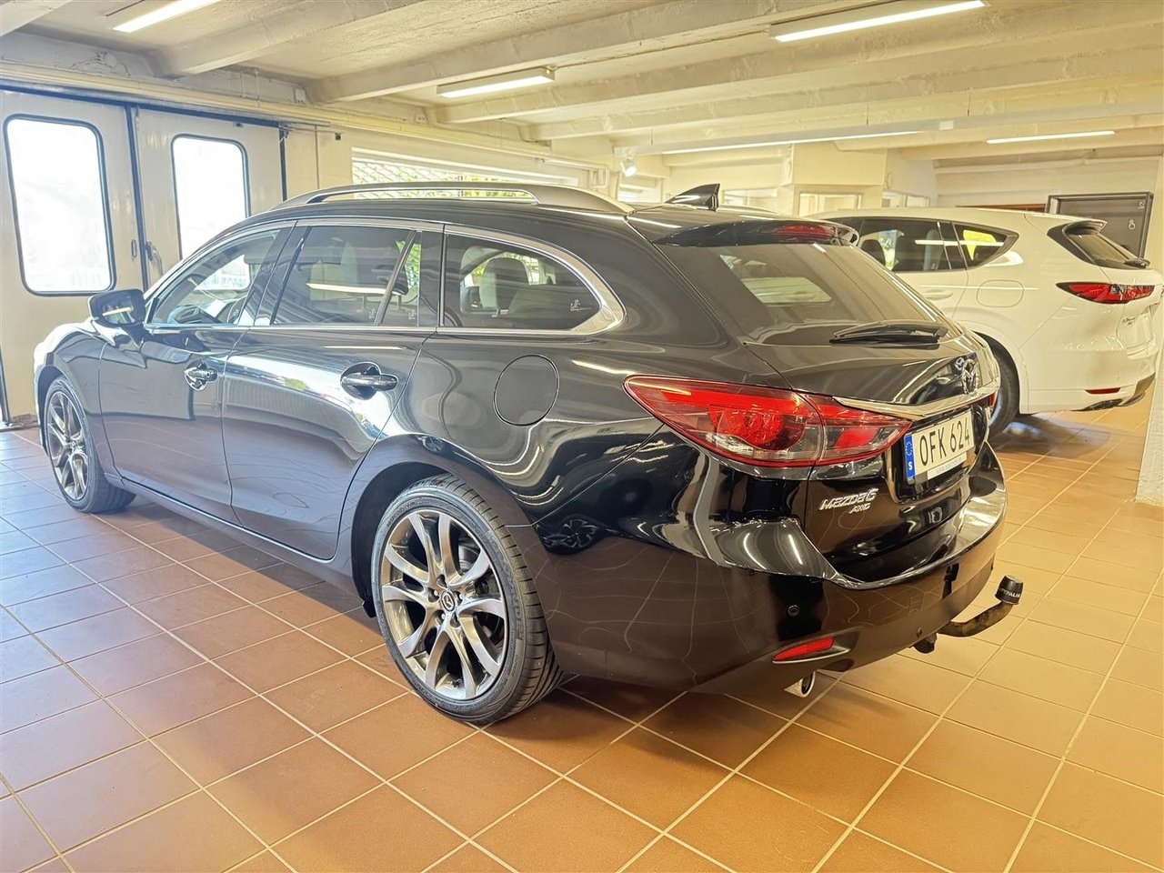 Mazda 6 Wgn Optimum AWD 175hk aut 2016, kuva 3/8