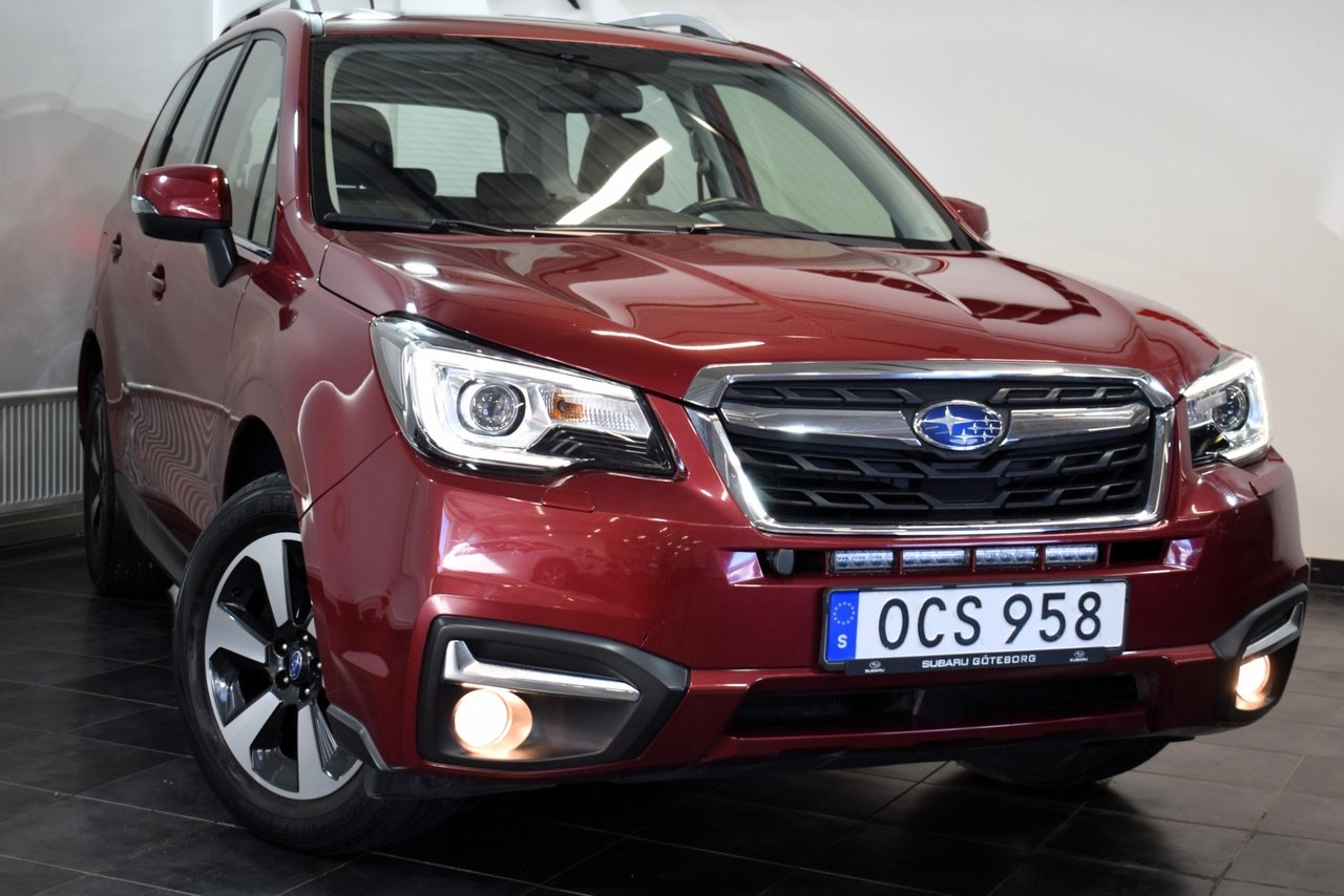 Subaru Forester 2.0 4WD XE Pano 2016, photo 2/10
