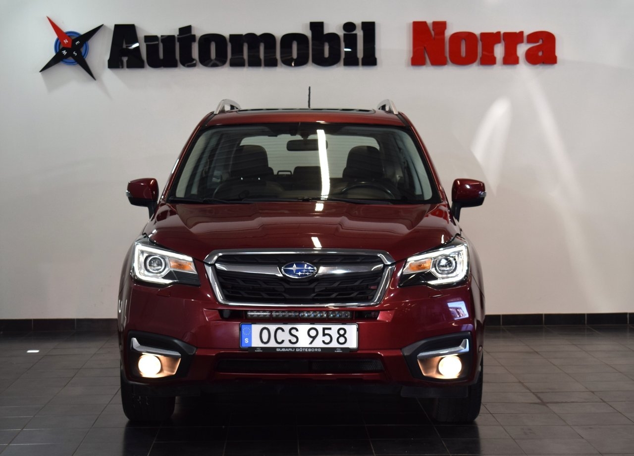 Subaru Forester 2.0 4WD XE Pano 2016, photo 3/10