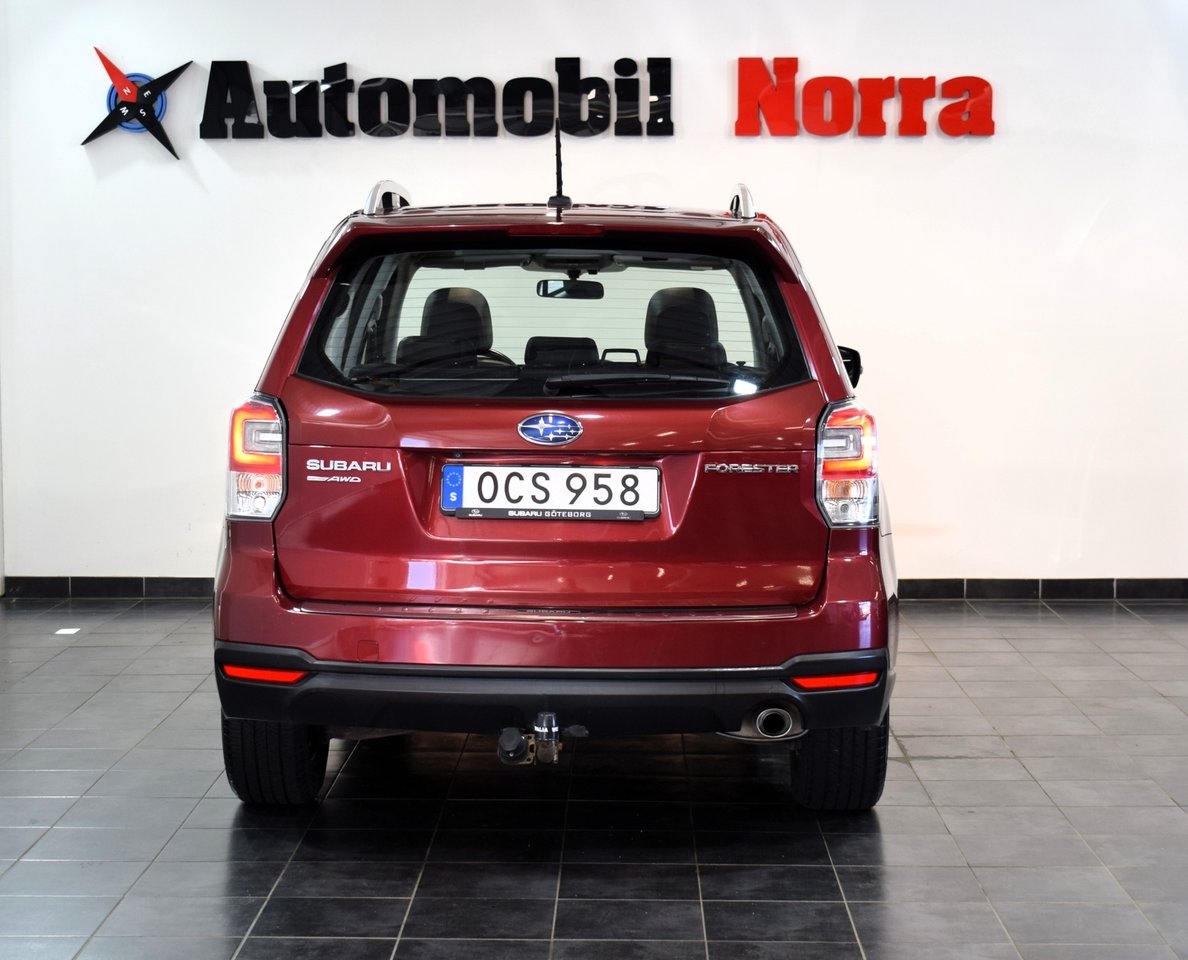Subaru Forester 2.0 4WD XE Pano 2016, photo 5/10