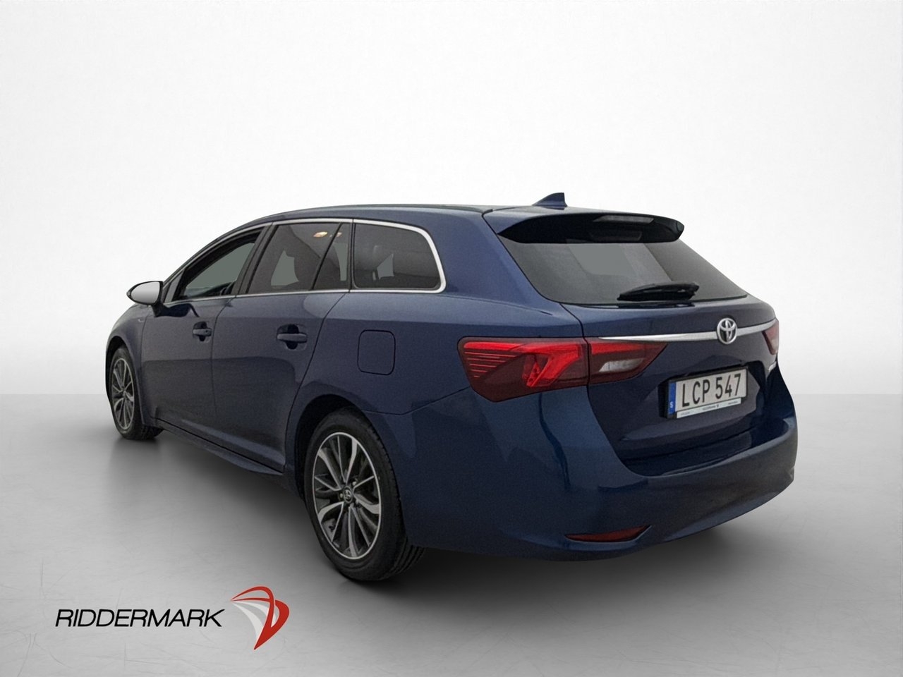Toyota Avensis 2016, bild 5/28