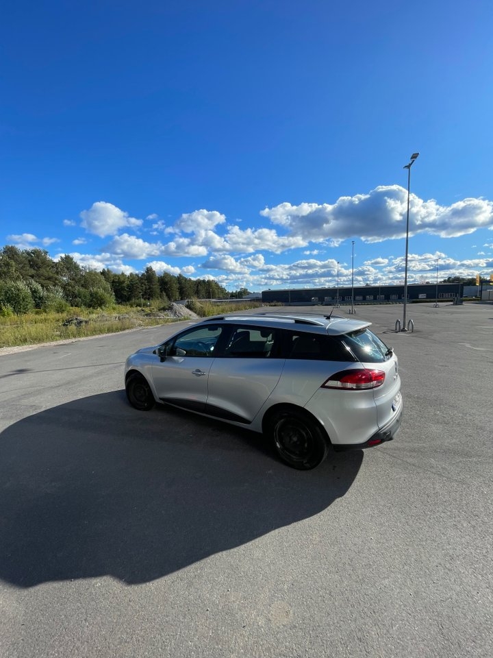 Renault Clio Sport Tourer 1.5 dCi Euro 5 2014, bild 4/10