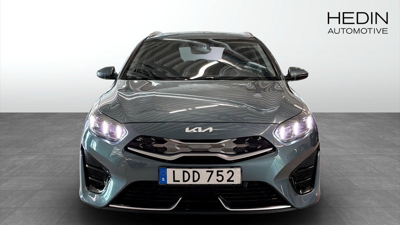 Kia Ceed PHEV ADVANCE 2023, bild 2/15