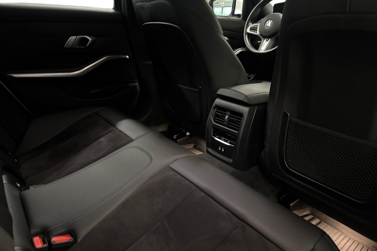 BMW 330 e xDrive Touring M-Sport 2022, bild 7/10