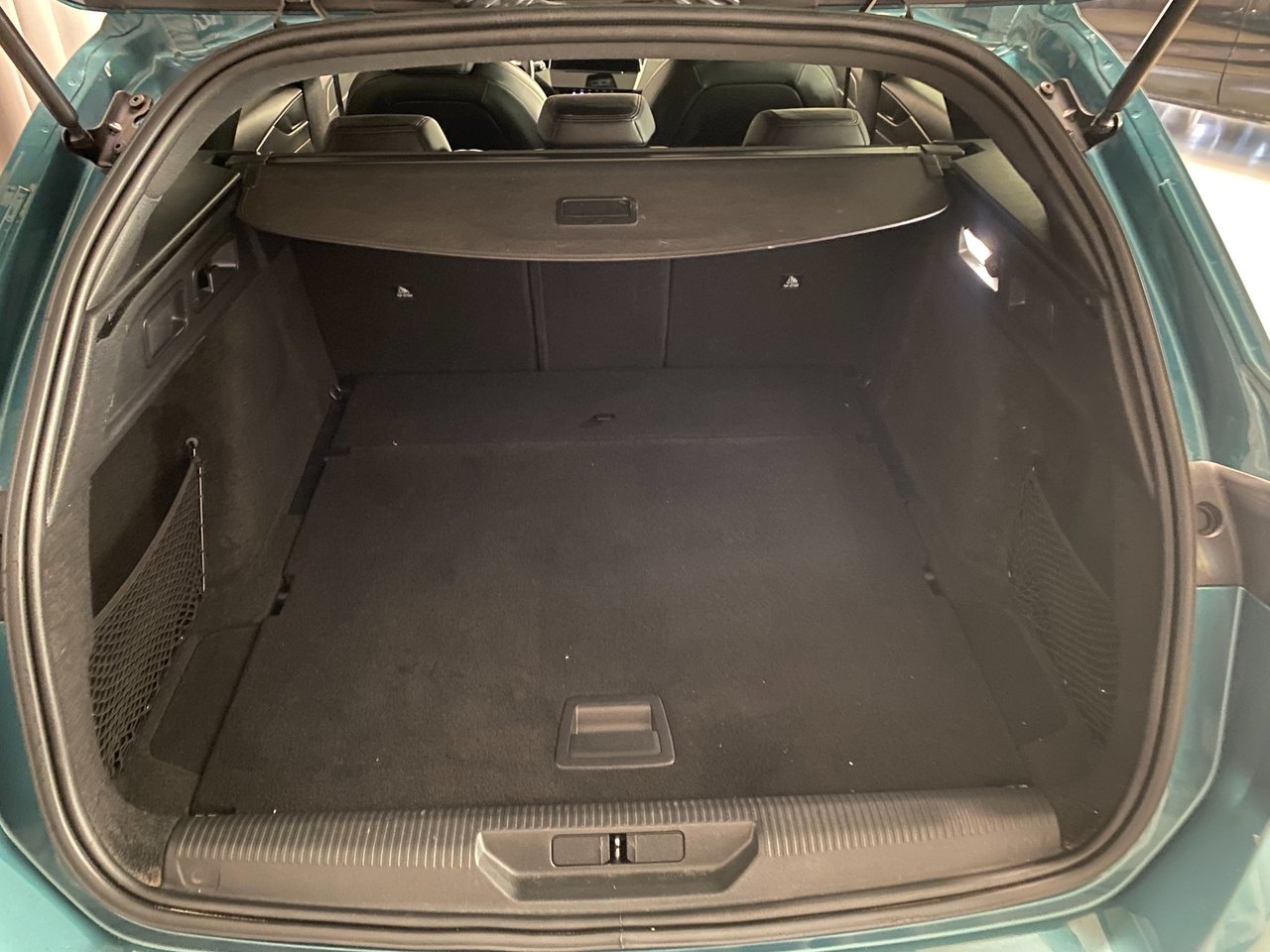 Peugeot 308 SW GT 130hk Automat 2023, bild 7/10
