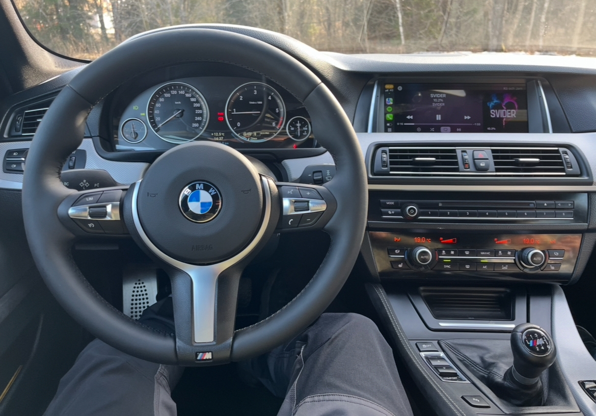 BMW 520 d Touring Manuell 2013, bild 3/4