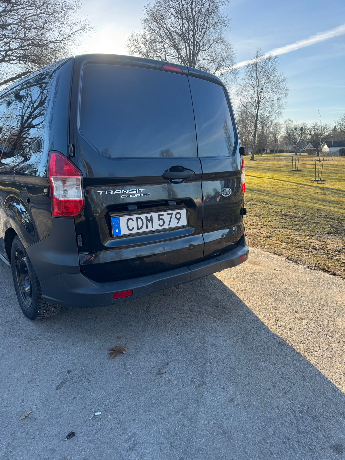 Ford Transit Courier 1.5 TDCi Manuell 2015, photo 7/10