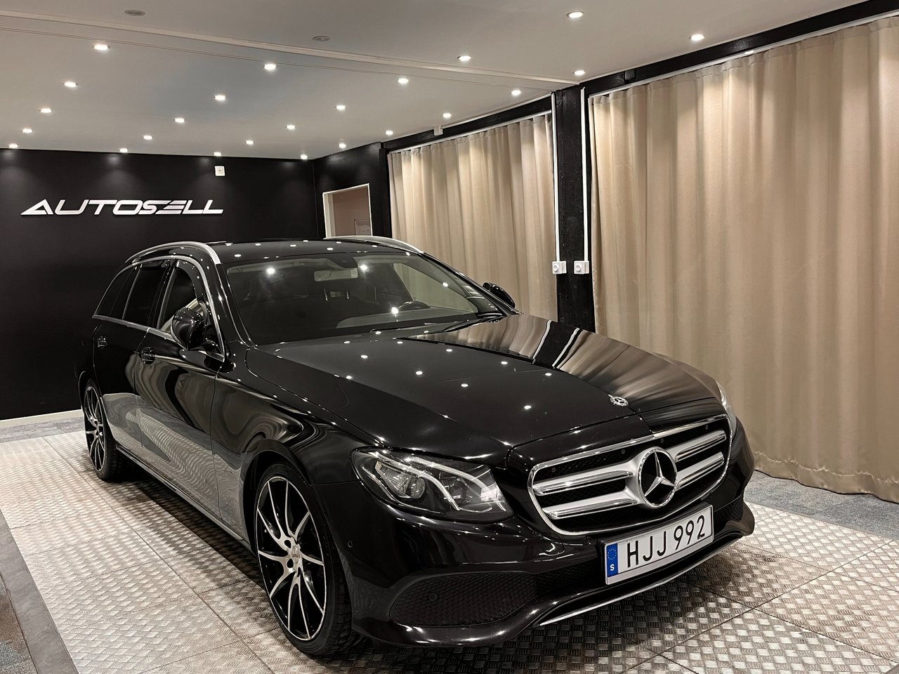 Mercedes-Benz E 2018, bild 3/10