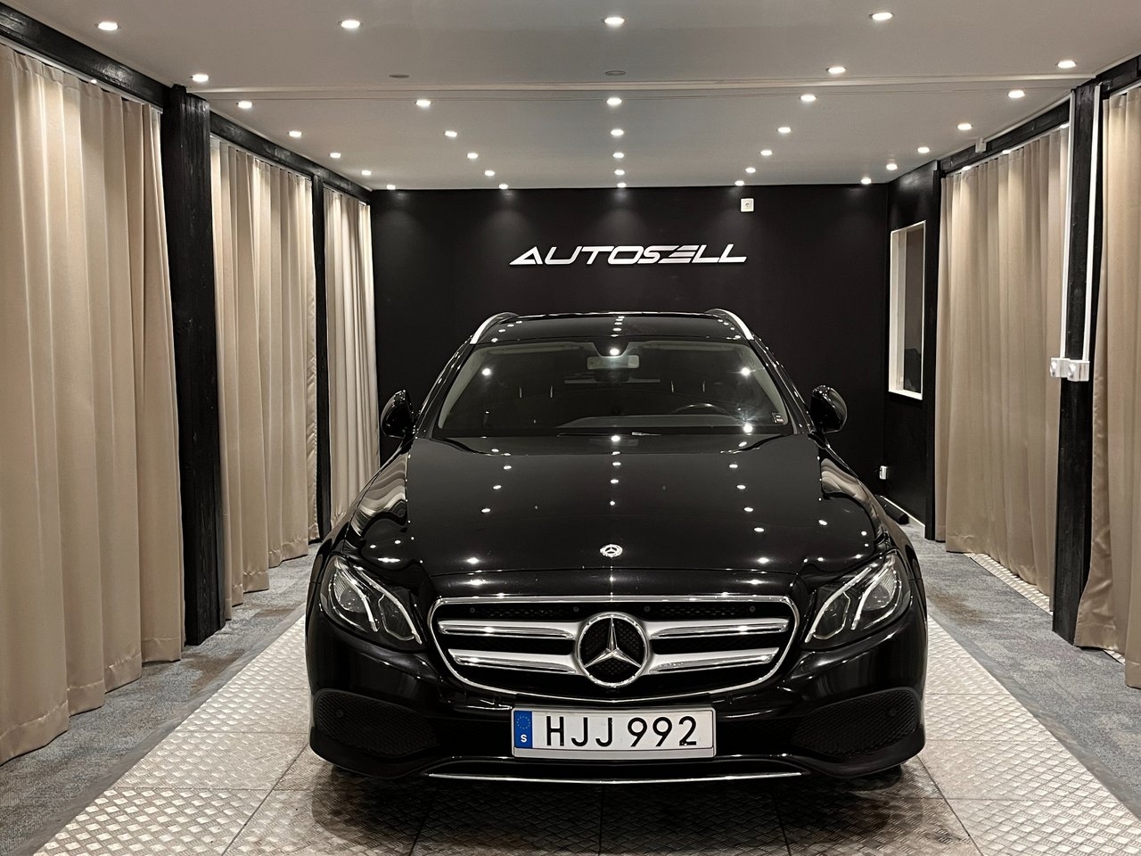 Mercedes-Benz E 2018, bild 2/10