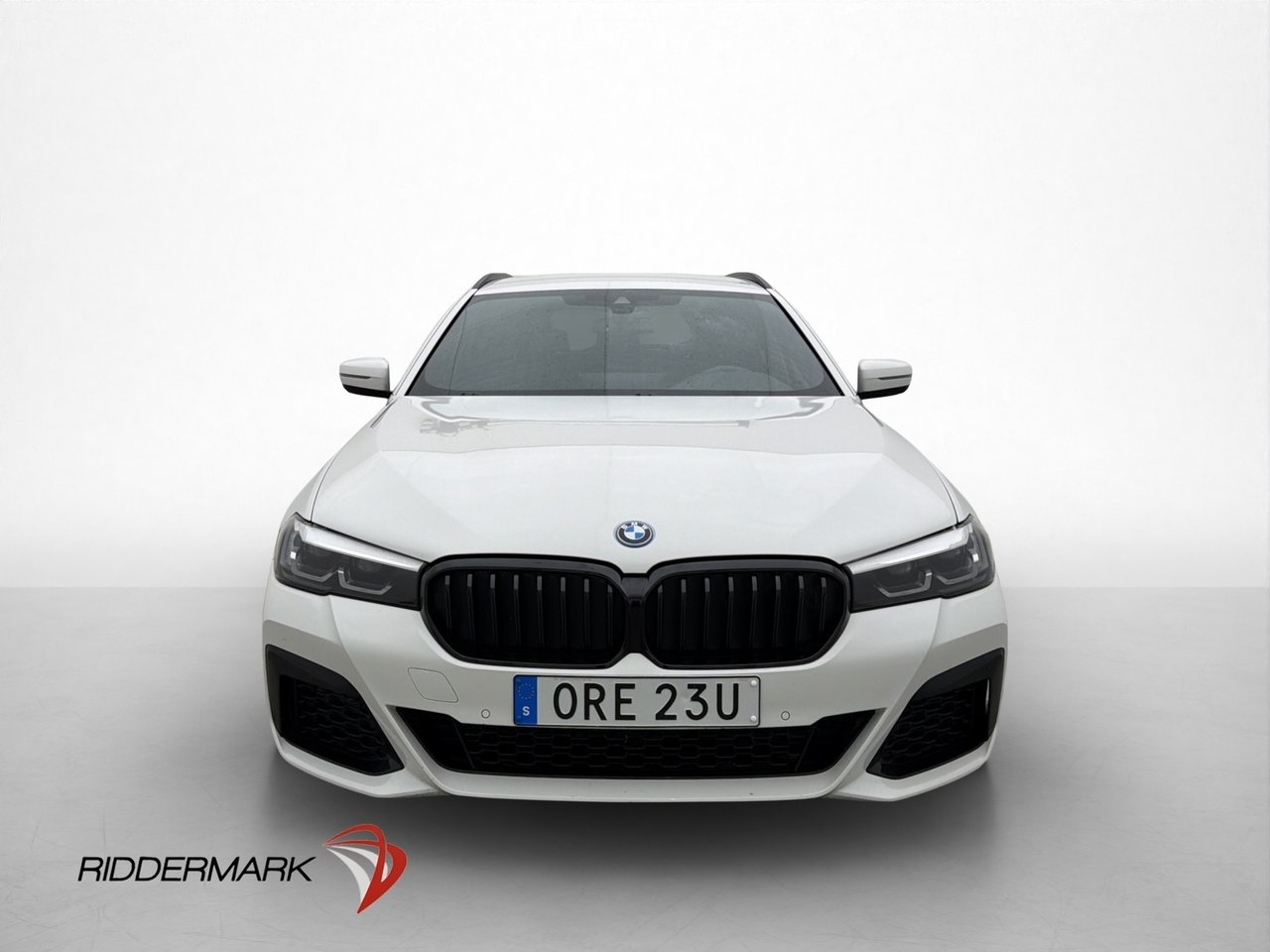BMW 530 e Touring xDrive M Sport HiFi 2024, bild 2/36