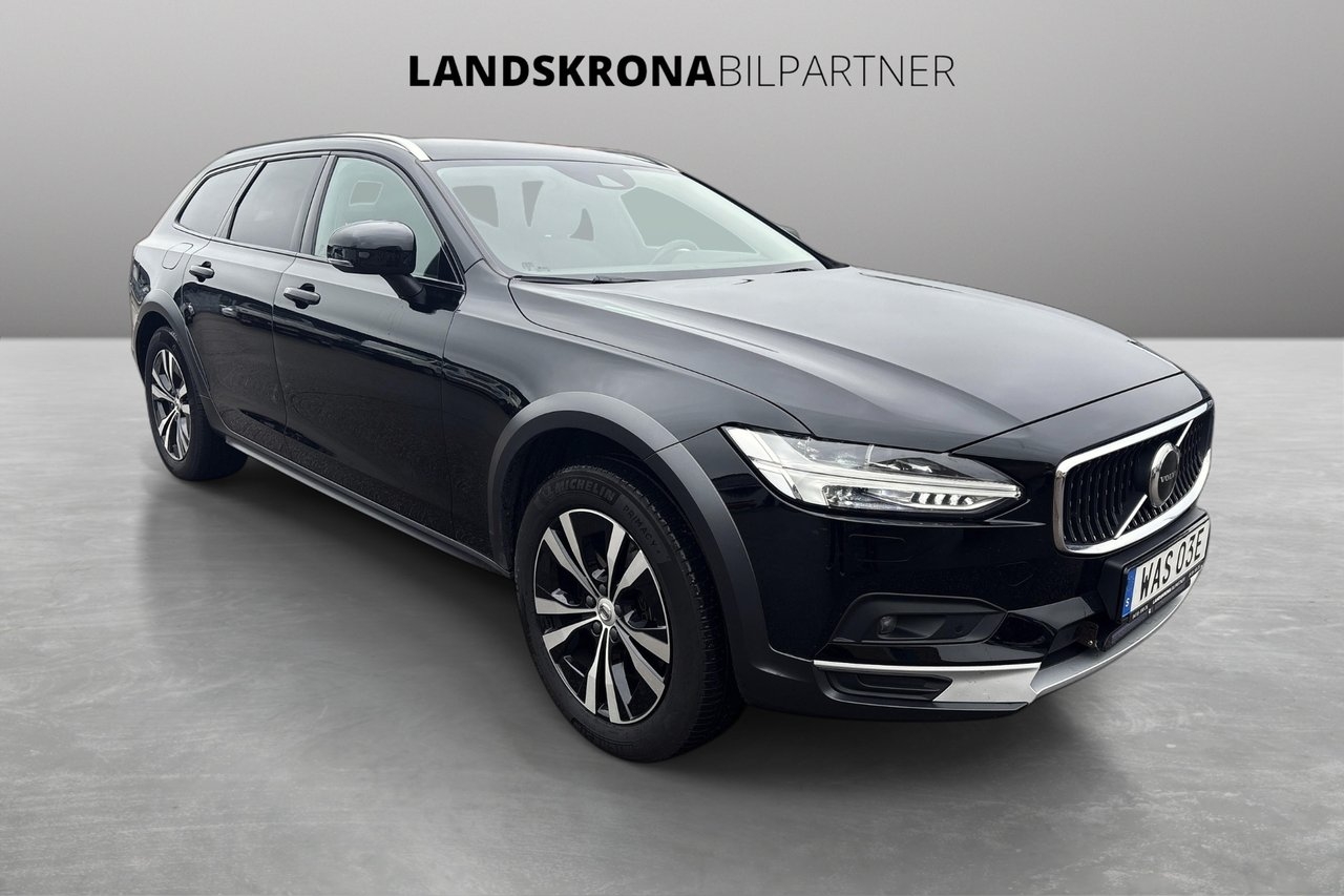Volvo V90 Cross Country B4 2021, photo 3/10