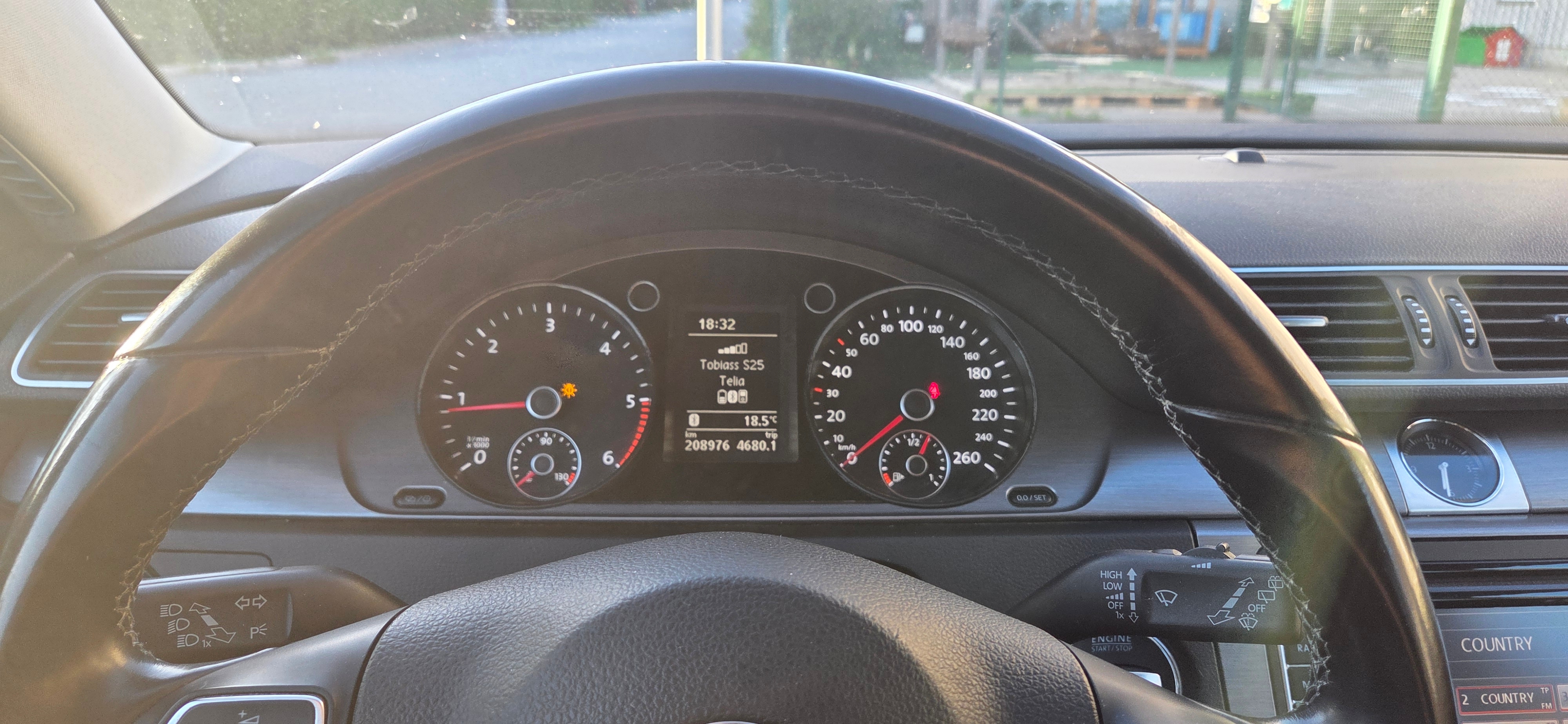 Volkswagen Passat 2014, bild 5/6