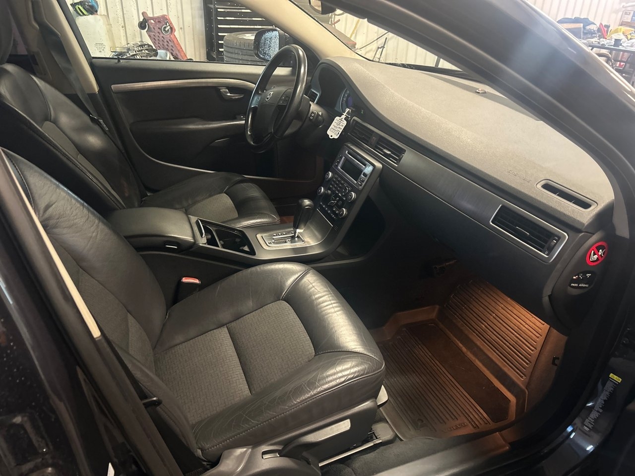 Volvo V70 2009, bild 7/9
