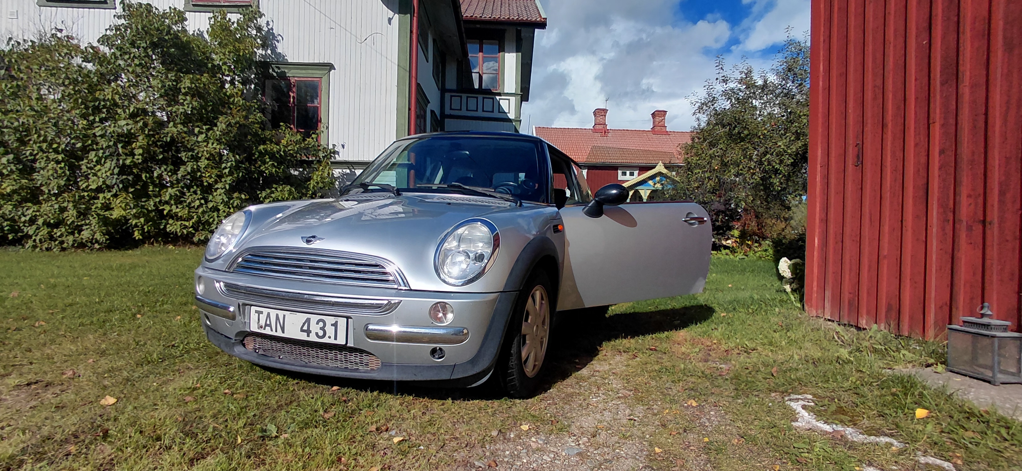 MINI Cooper Manuell 2002, bild 2/9