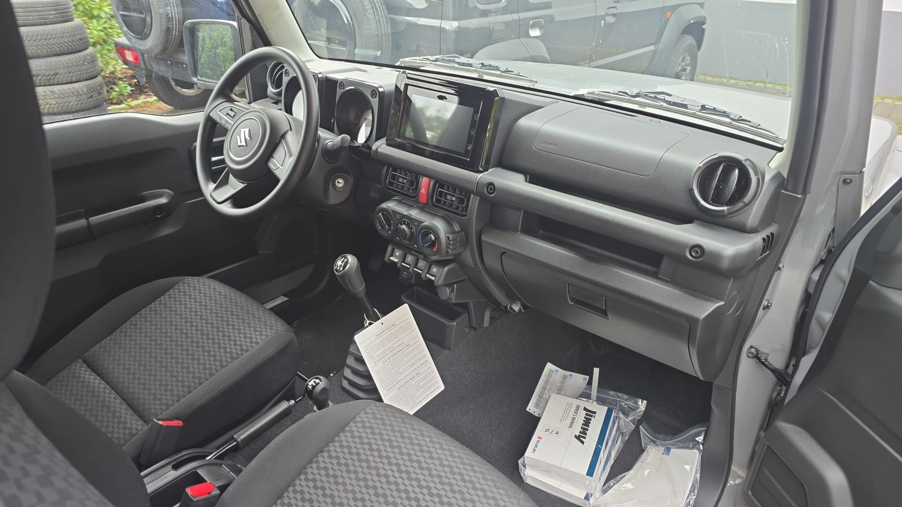 Suzuki Jimny 1.5 GLX 2026, bild 4/5