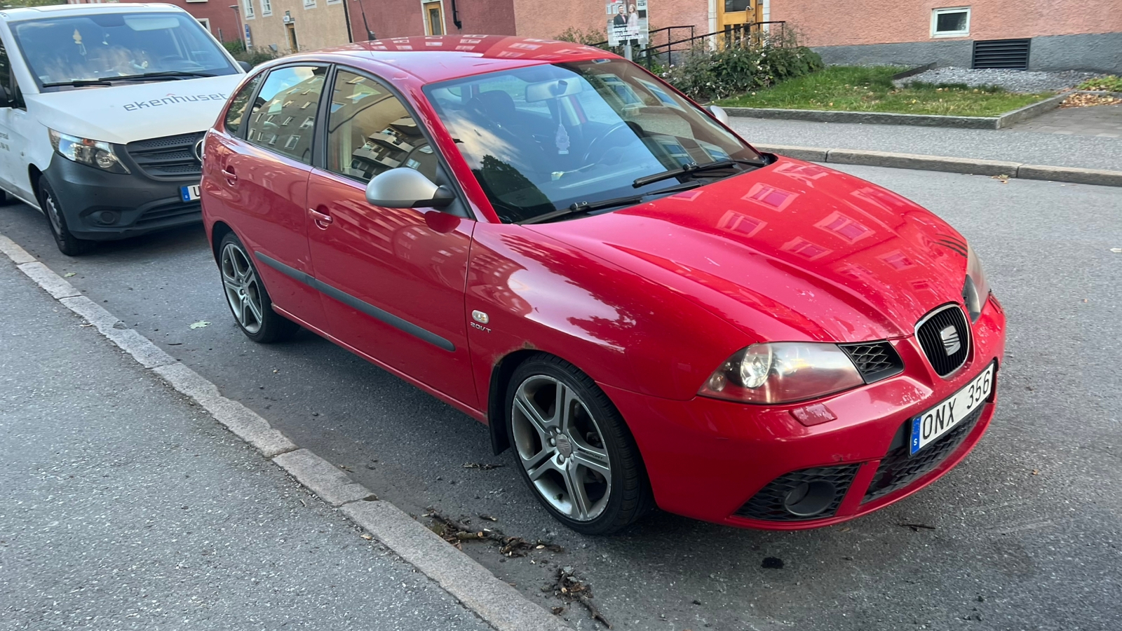 Seat Ibiza FR 5-door 1.8 T 20v Manuell 2007, bild 3/8