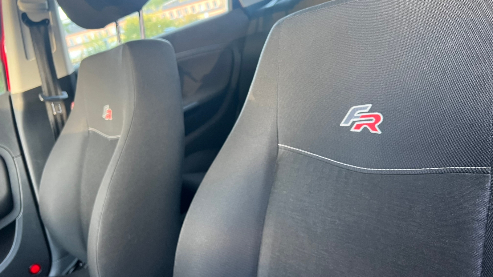 Seat Ibiza FR 5-door 1.8 T 20v Manuell 2007, bild 7/8