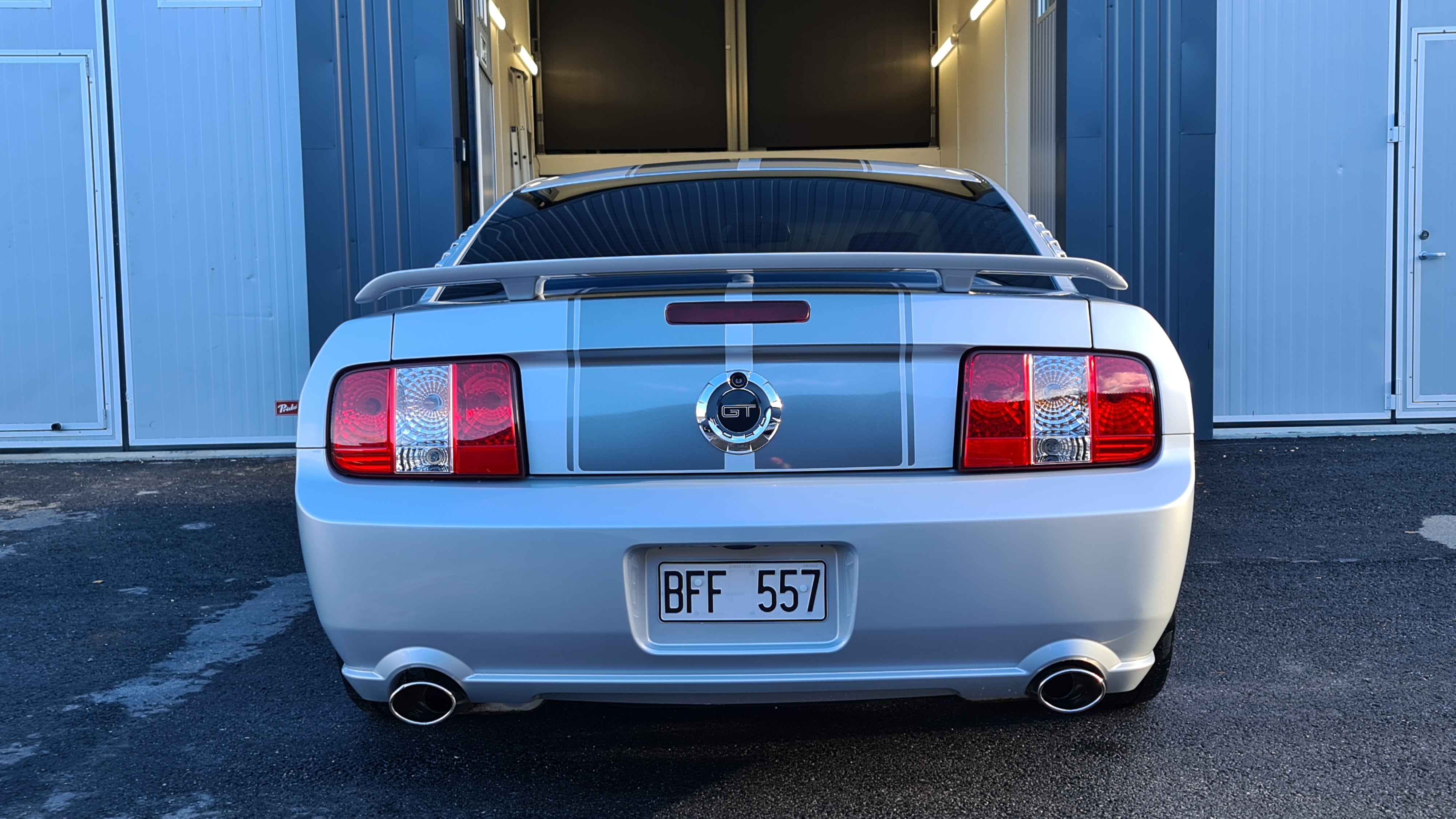Ford Mustang GT manuell Supercharged 2005, kuva 4/11