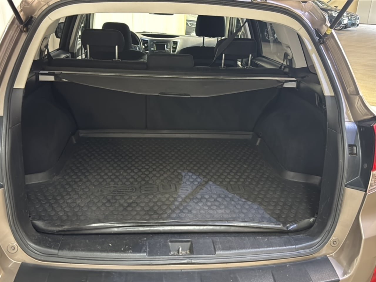Subaru Outback 2013, kuva 7/10
