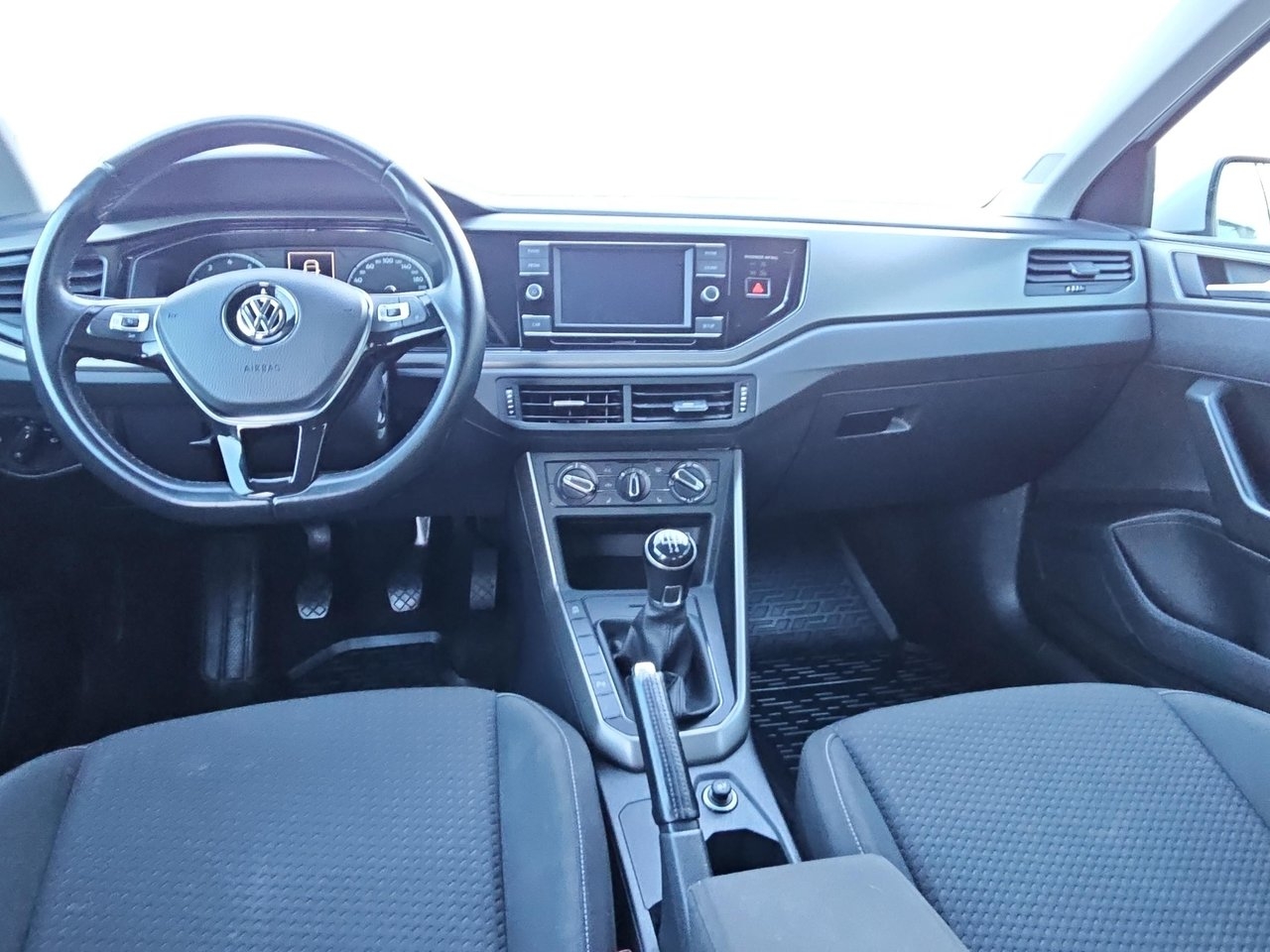 Volkswagen Polo 2018, bild 5/8