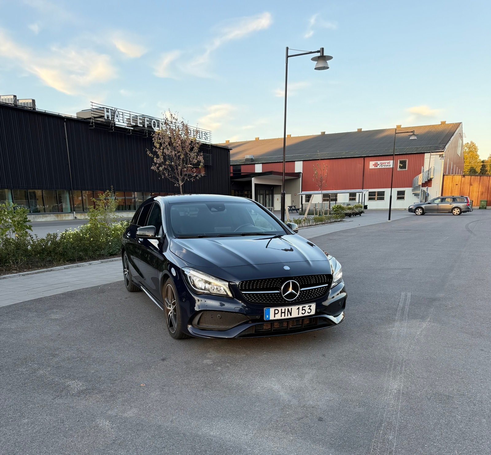 Mercedes-Benz CLA