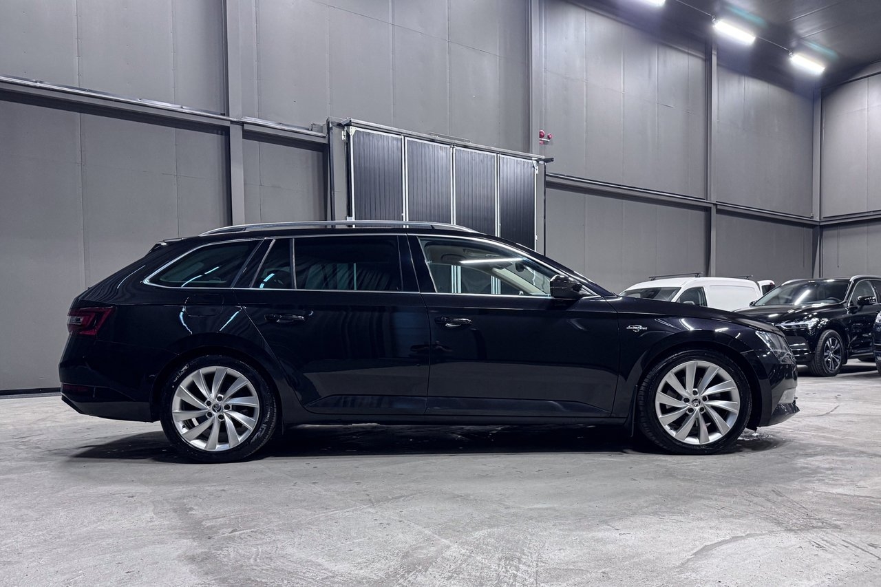 Skoda Superb 2018, kuva 7/10