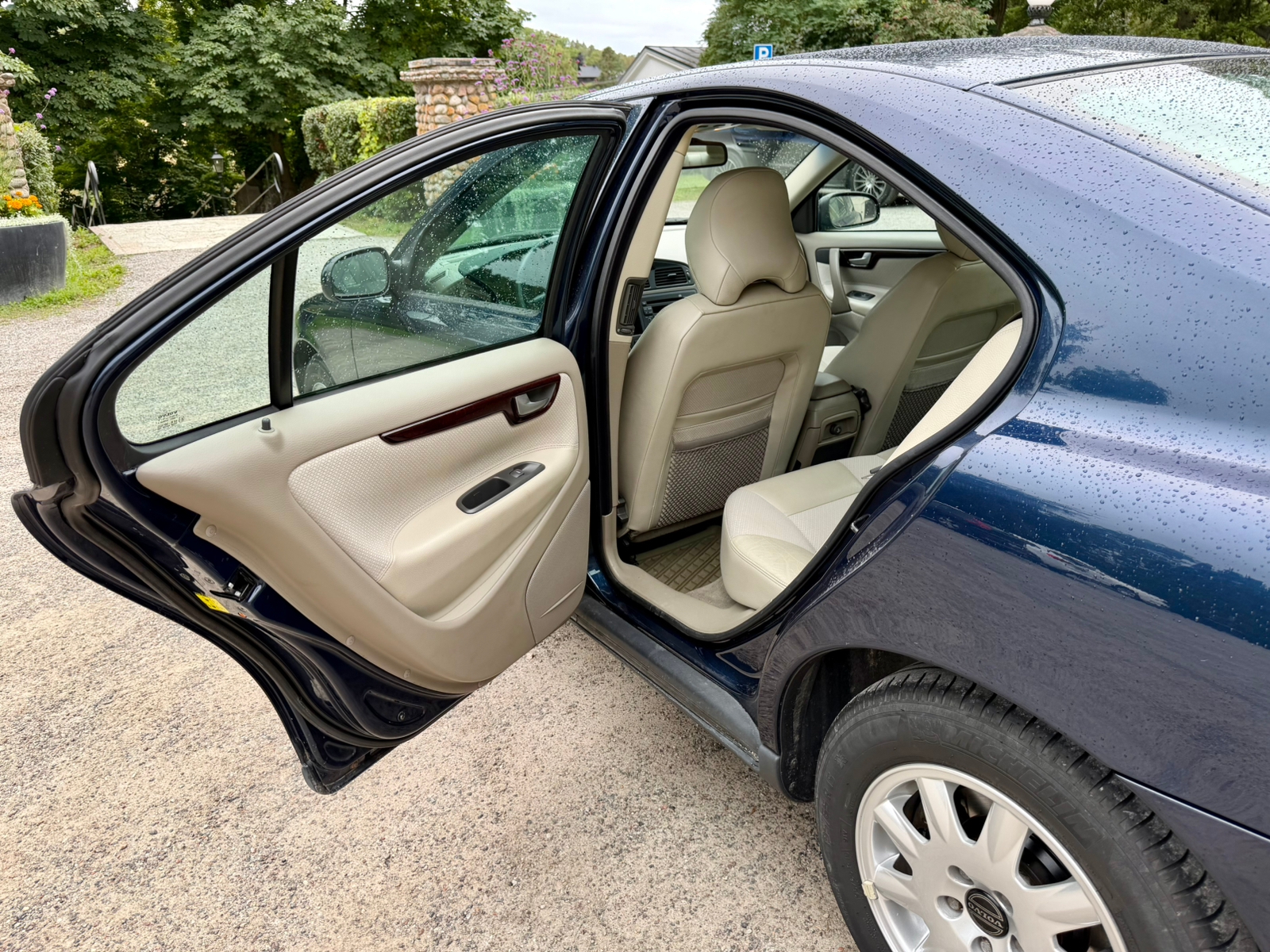 Volvo S60 2.4i Manuell 2002, bild 7/12