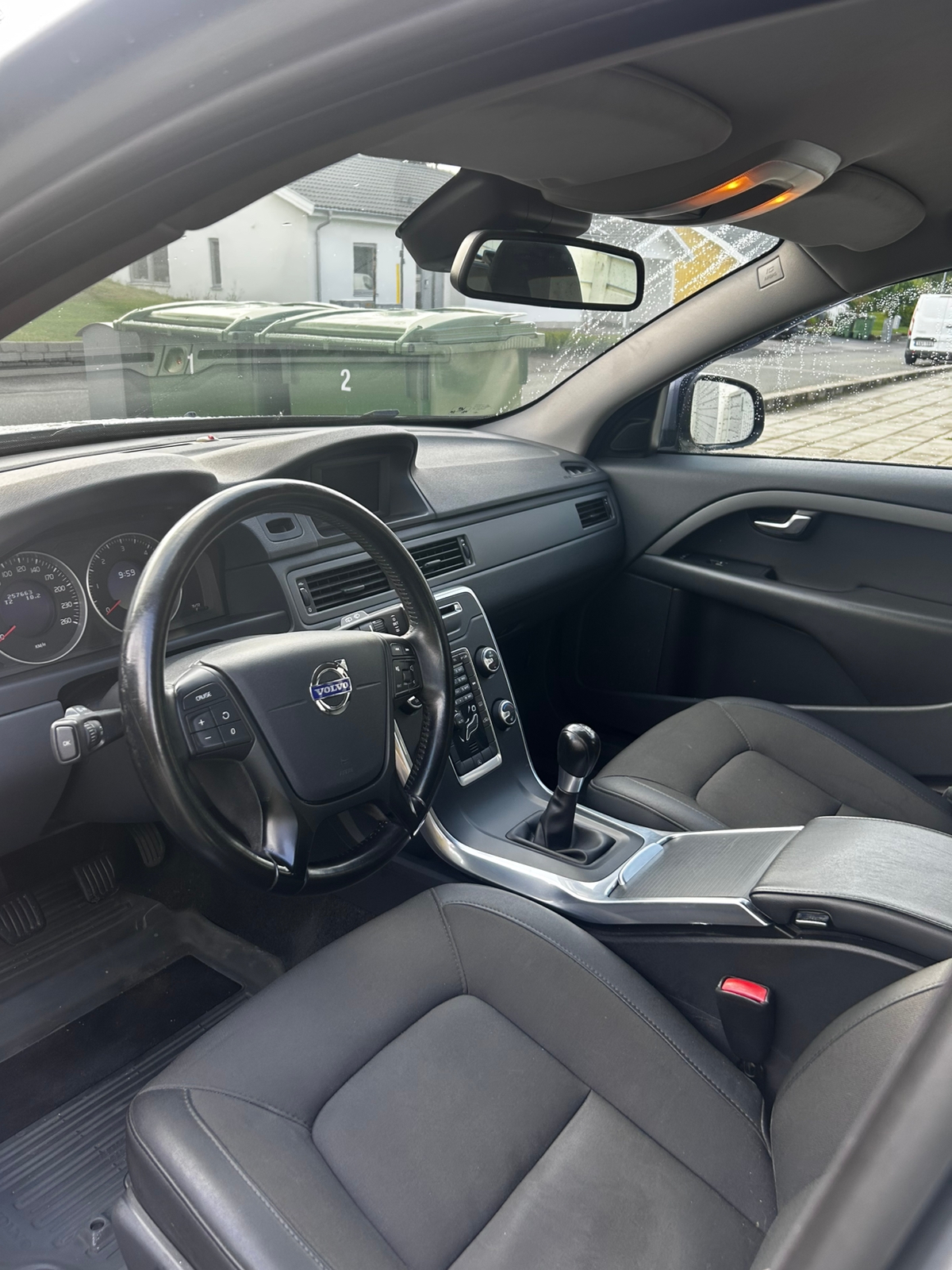 Volvo V70 D2 Manuell 2013, bild 4/10