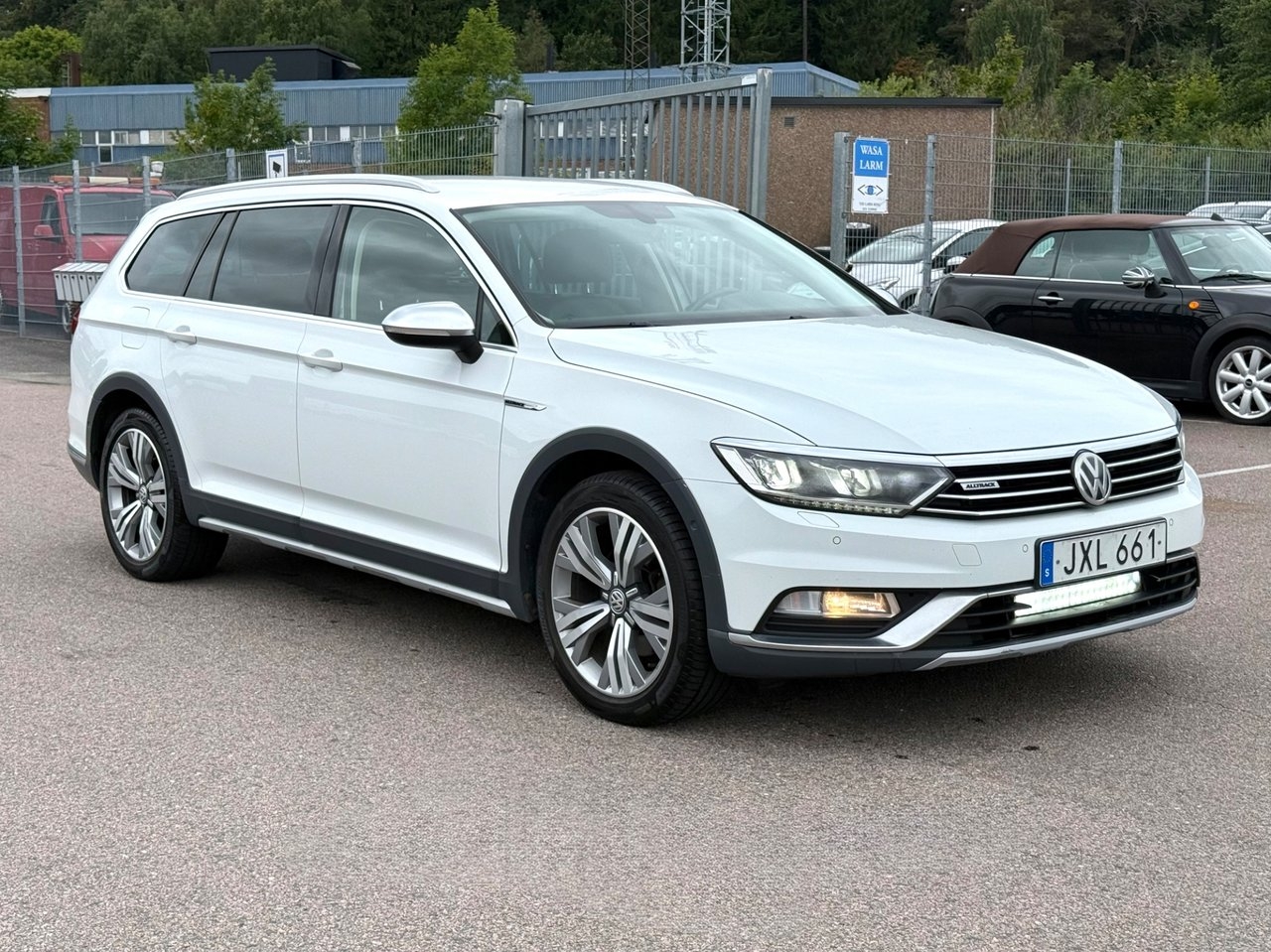 Volkswagen Passat 2016, bild 2/10