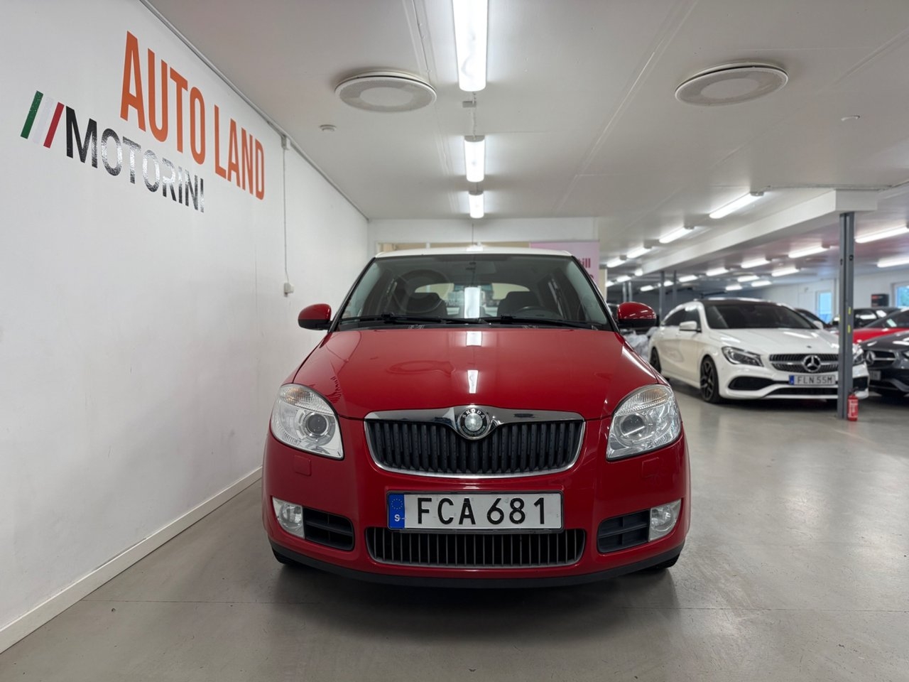 Skoda Fabia 2010, bild 2/10