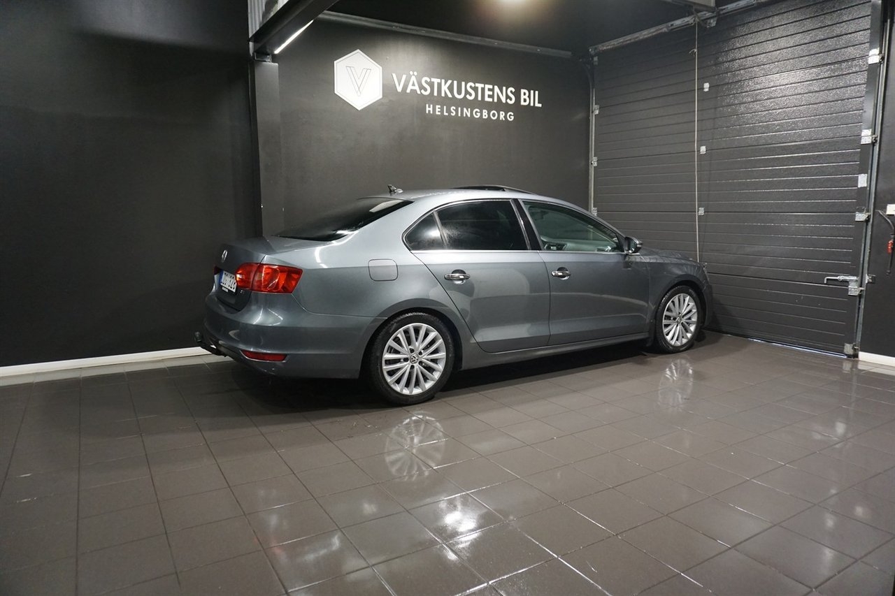 Volkswagen Jetta 2012, bild 7/10
