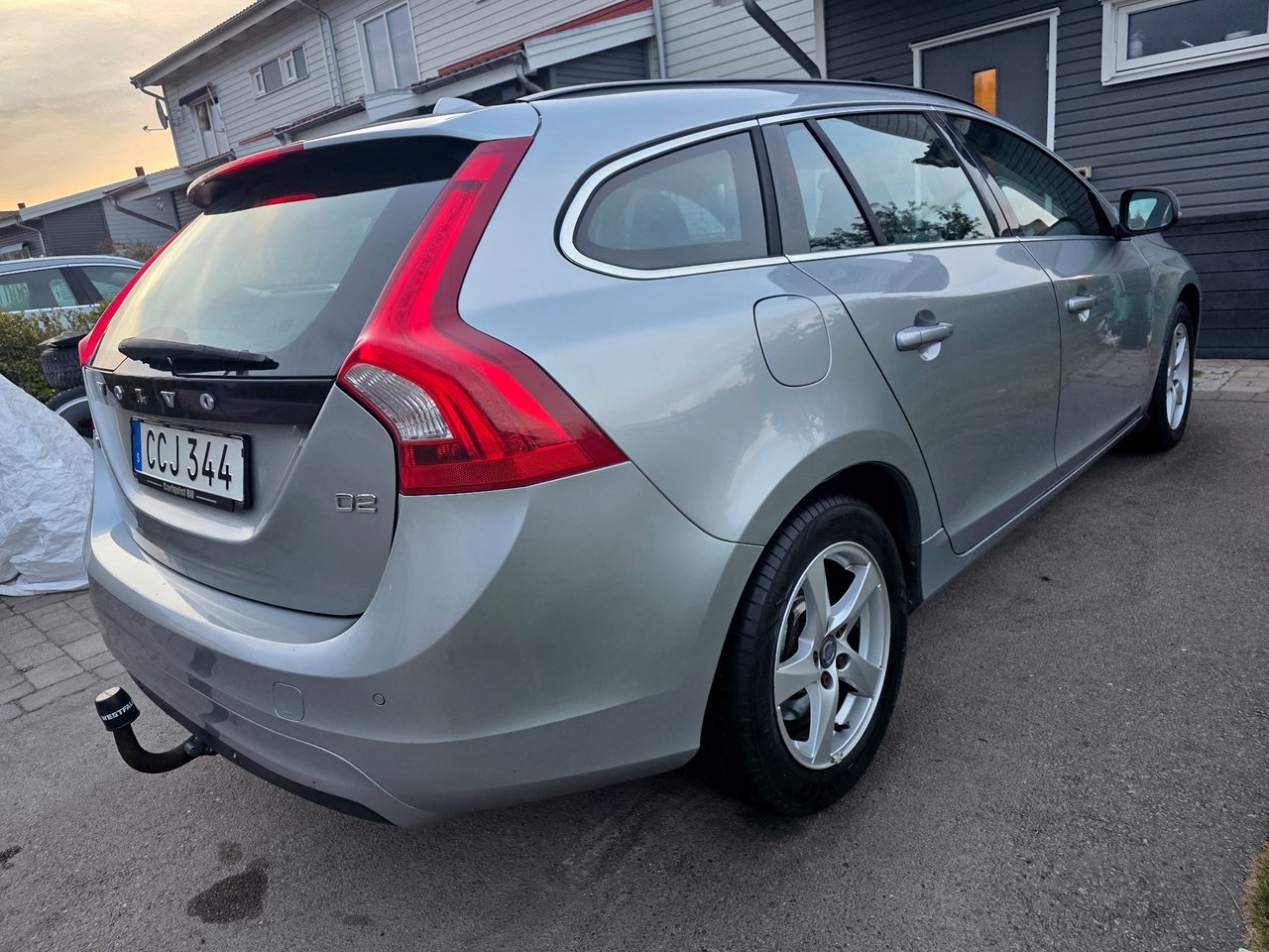 Volvo V60 D2 Momentum 120HK 2016, bild 4/10