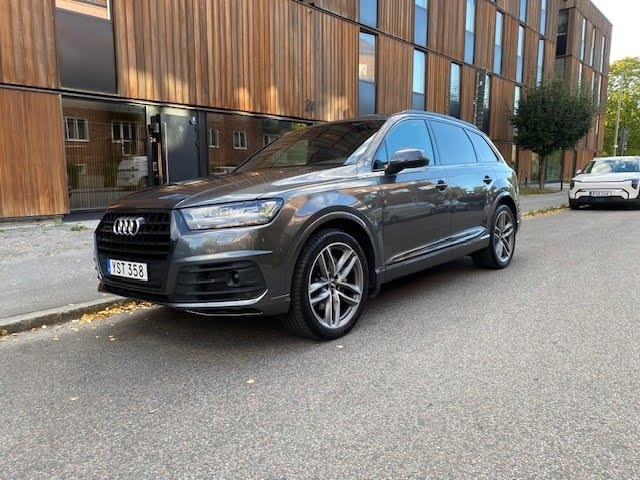 Audi Q7 2018, bild 2/10