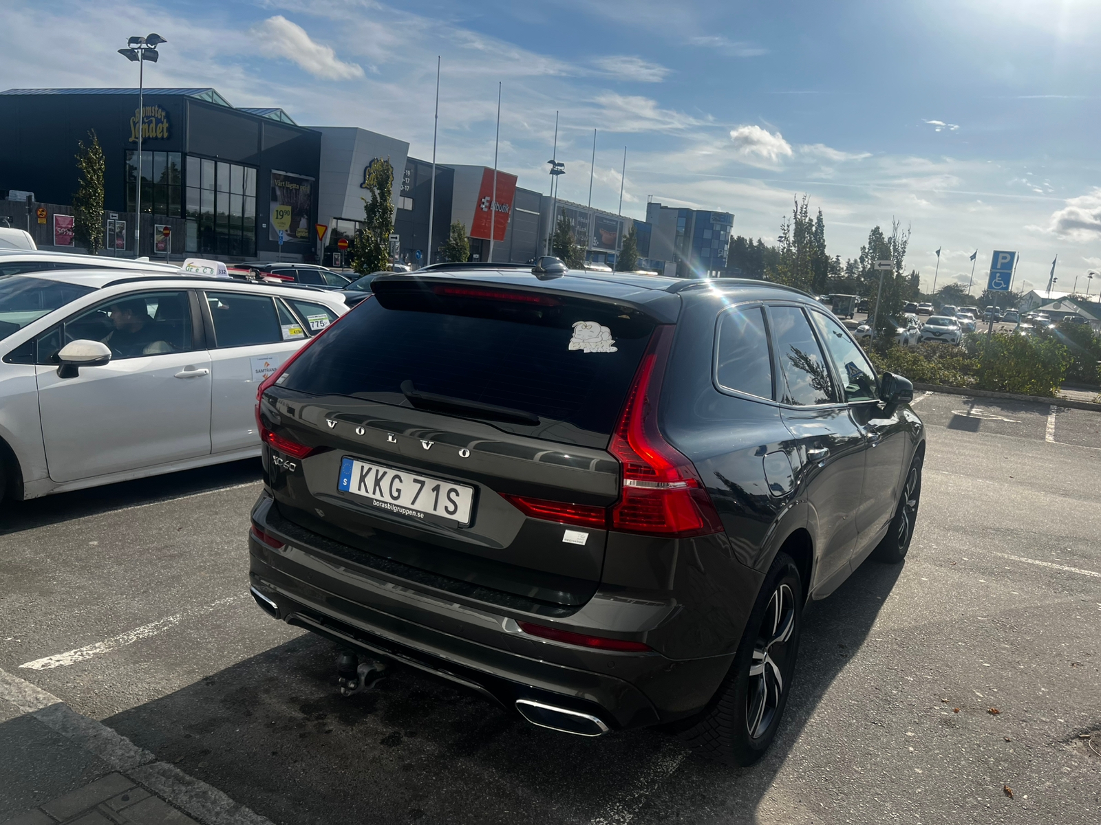 Volvo XC60 Recharge T6 AWD Geartronic 2021, bild 3/7