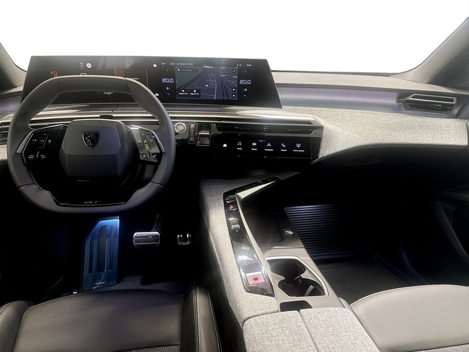 Peugeot 5008 GT Hybrid Aut 2026, bild 3/14