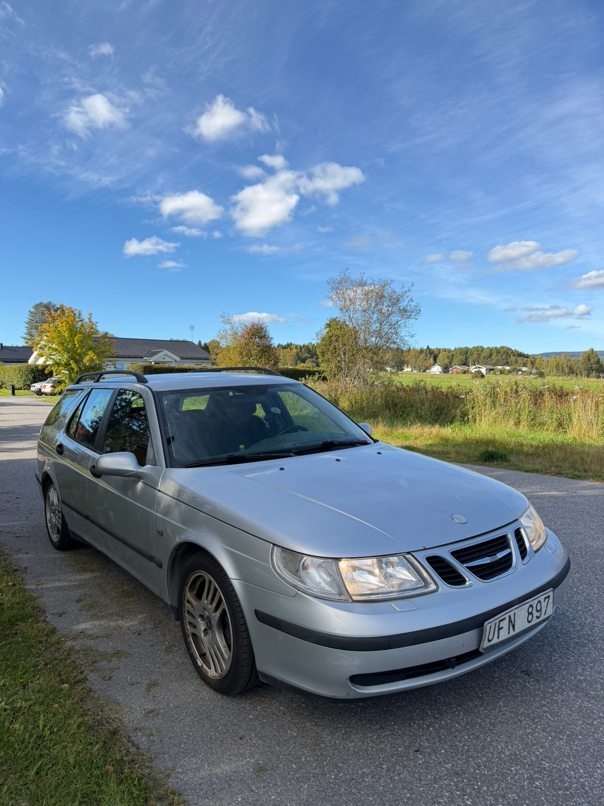 Saab 9-5 SportCombi 2.3t Manuell 2003, bild 2/4