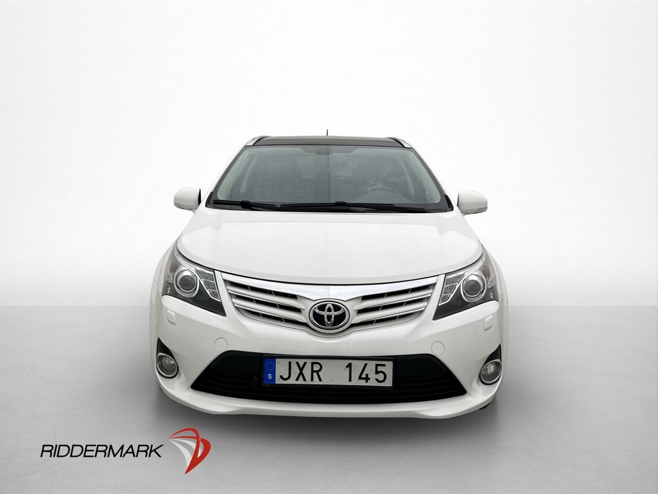 Toyota Avensis 147hk Premium Skinn Pano 2012, bild 2/34