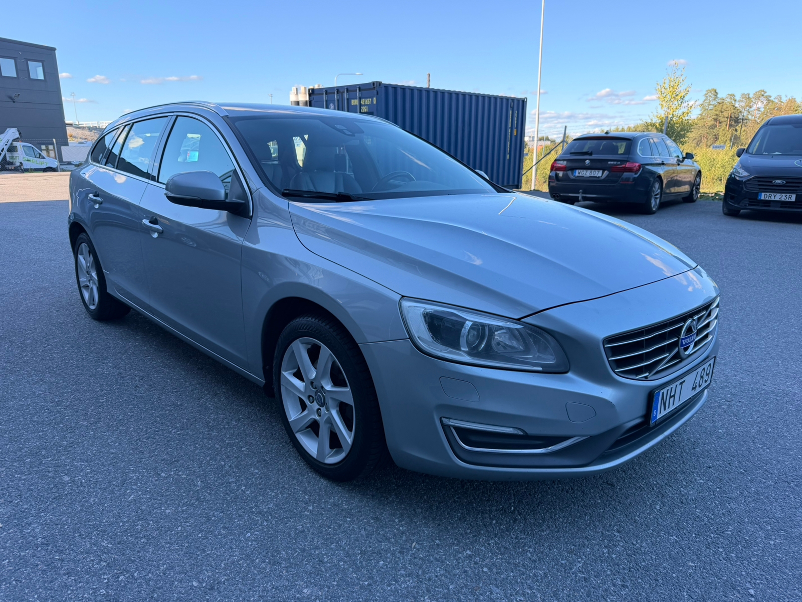 Volvo V60 2014, kuva 2/10
